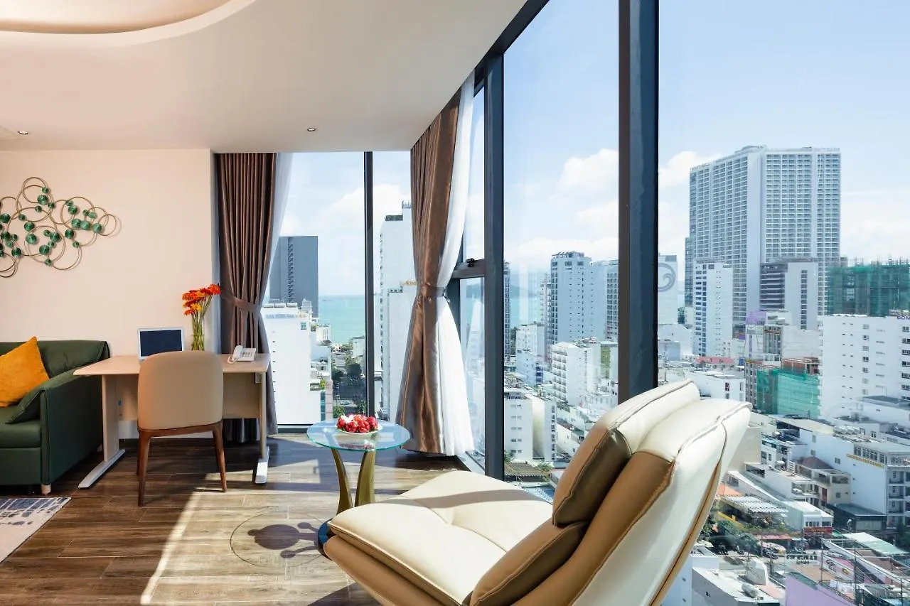 Amber Hotel Managed By Ht Nha Trang