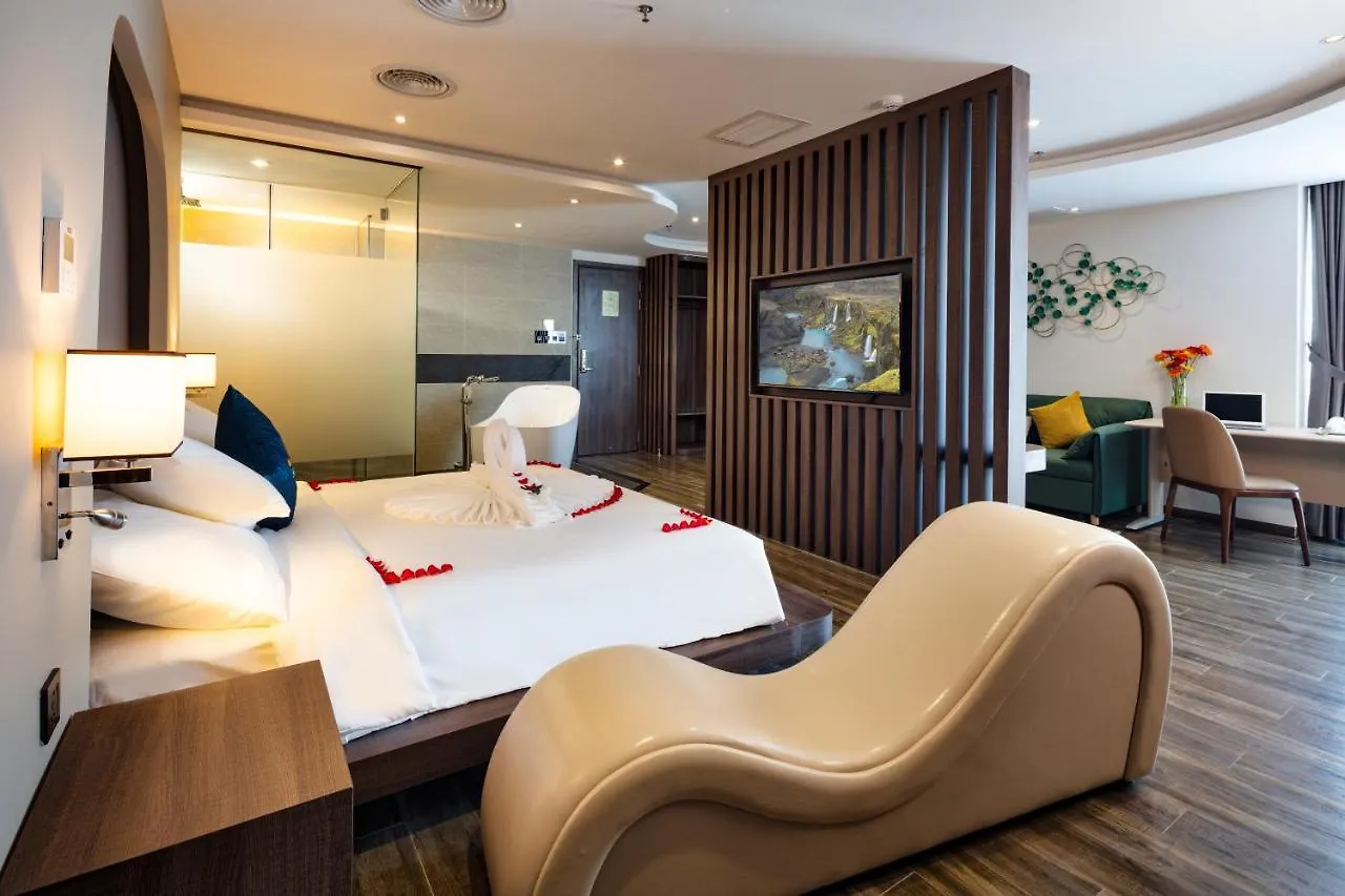 Amber Hotel Managed By Ht Nha Trang