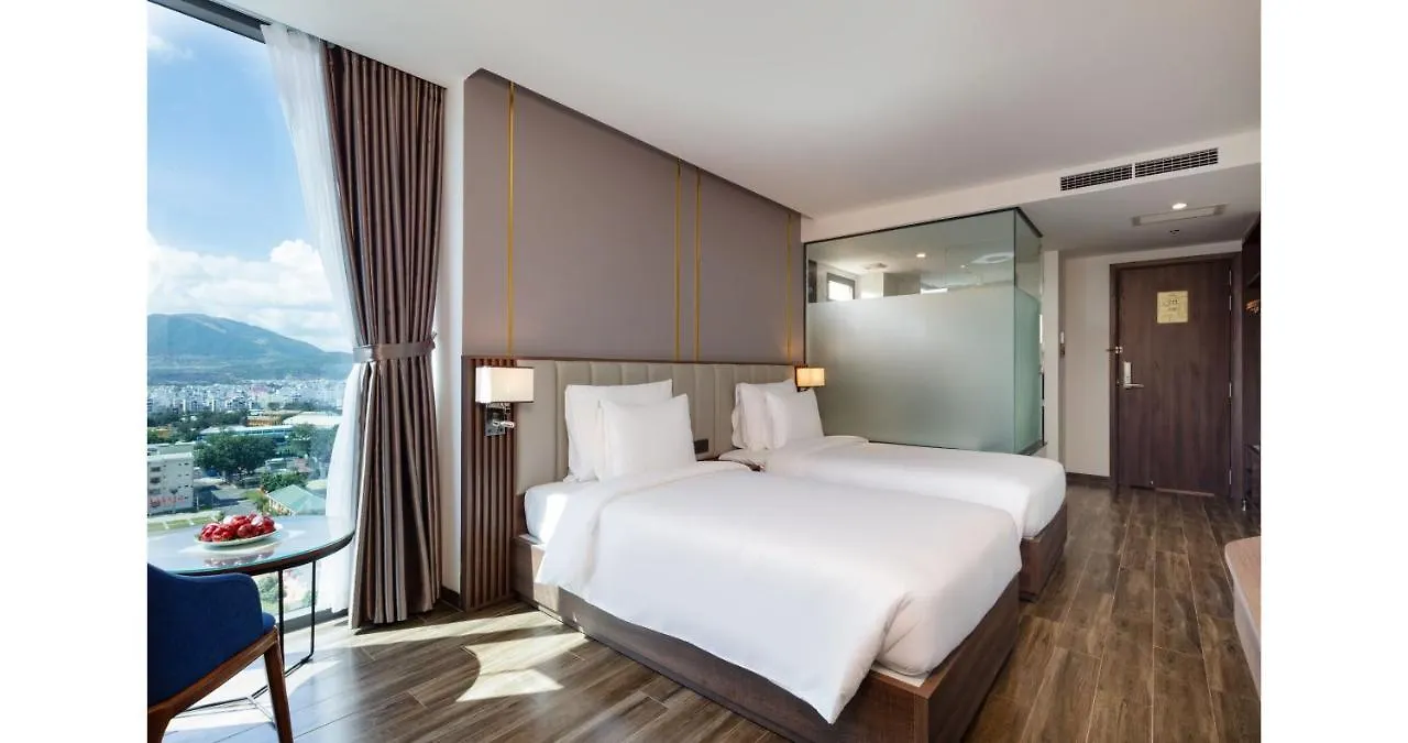 Amber Hotel Managed By Ht Nha Trang